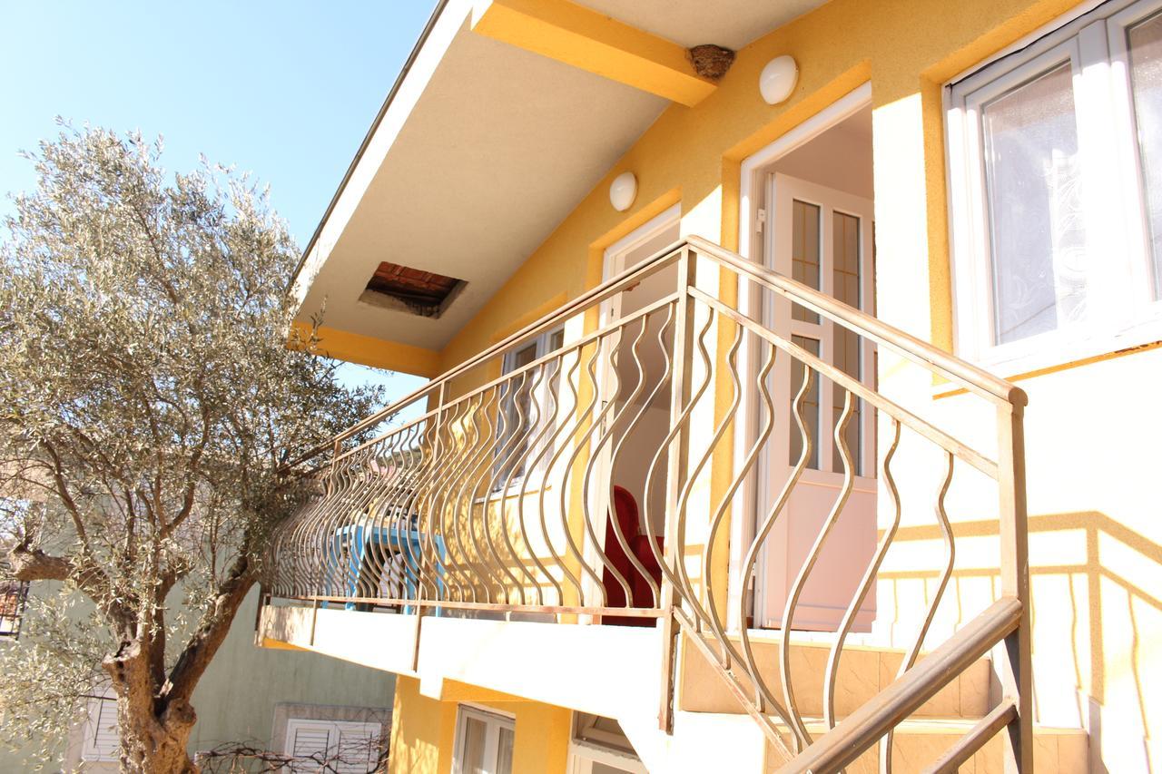 Apartments Todorovic Petrovac ภายนอก รูปภาพ